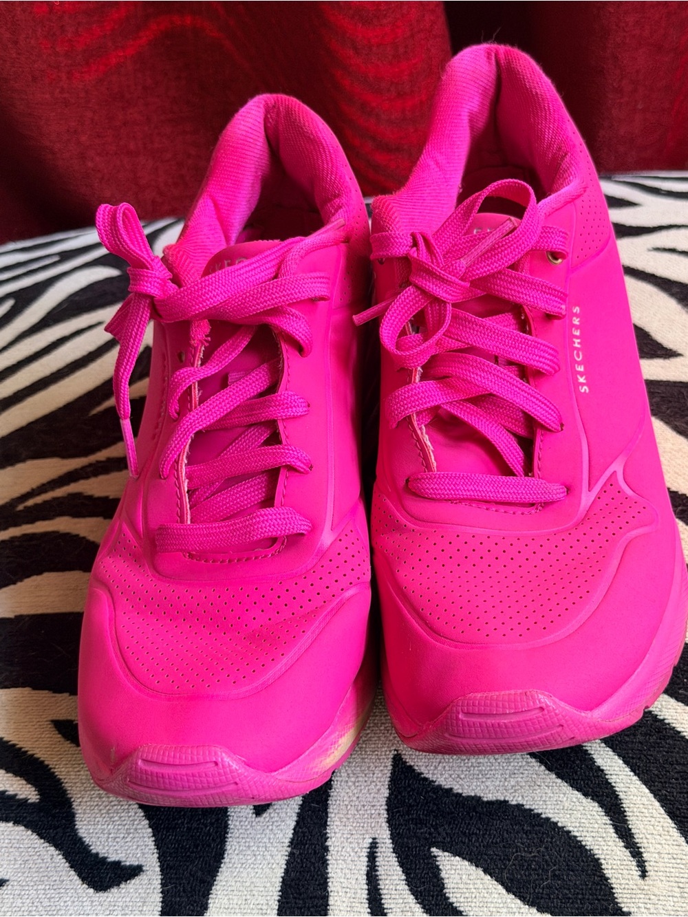 Sketchers Hot Pink Athletic Tennis Shoes Sneakers